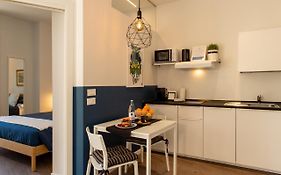 Augusto one-room apartment - Rimini center - Corso51